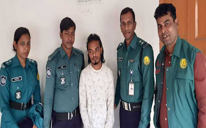 প্রধানমন্ত্রীকে কটূক্তি: মুক্তার ১ দিনের রিমান্ডে