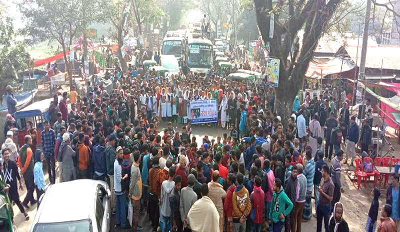 সিলেট-সুনামগঞ্জ সড়ক অবরোধ করে বিক্ষোভ