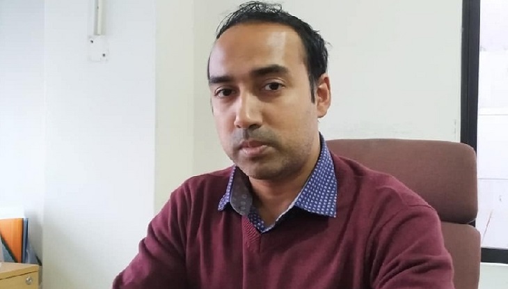 ইভিএমের সব তথ্য চেয়েছেন তাবিথ
