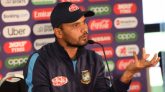 অবসর নিয়ে খেপেছেন মাশরাফি