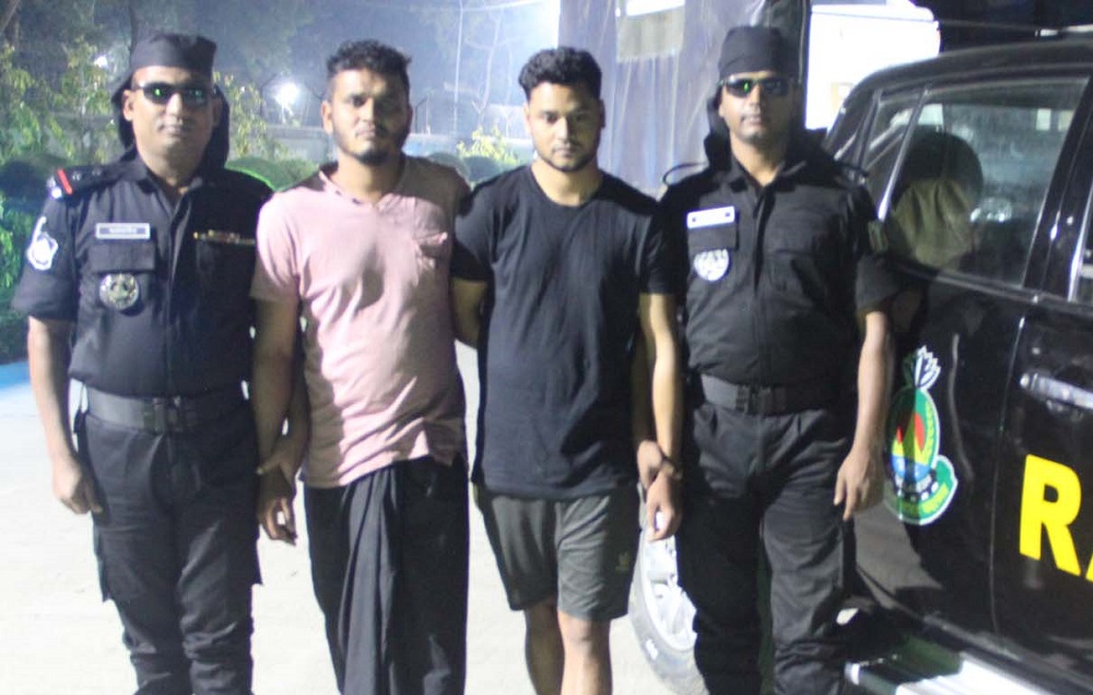 জগন্নাথপুরে পাইপগানসহ আটক ২