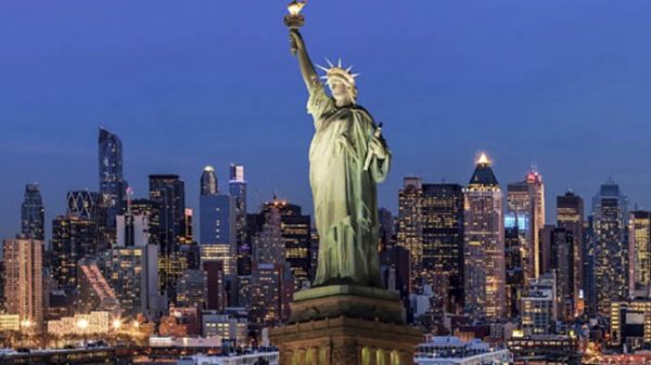 মার্কিন সাম্রাজ্যে মৃত্যুর মিছিল