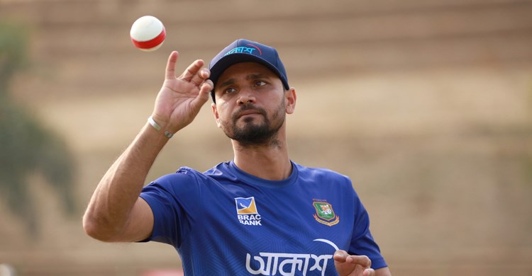 ‘গোলাবারুদের চেয়ে ভালোবাসার শক্তি অনেক বেশি’- মাশরাফি
