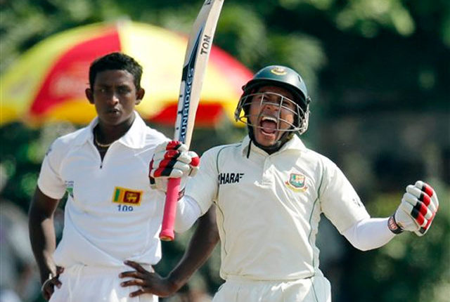 নিলামে উঠছে মুশফিকের সেই ব্যাট