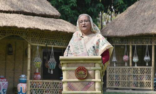 বাড়িতেই নববর্ষ উদযাপন করুন: প্রধানমন্ত্রী