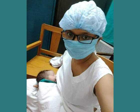 মায়েরা জিতে যায়, হেরে যায় ভয়।