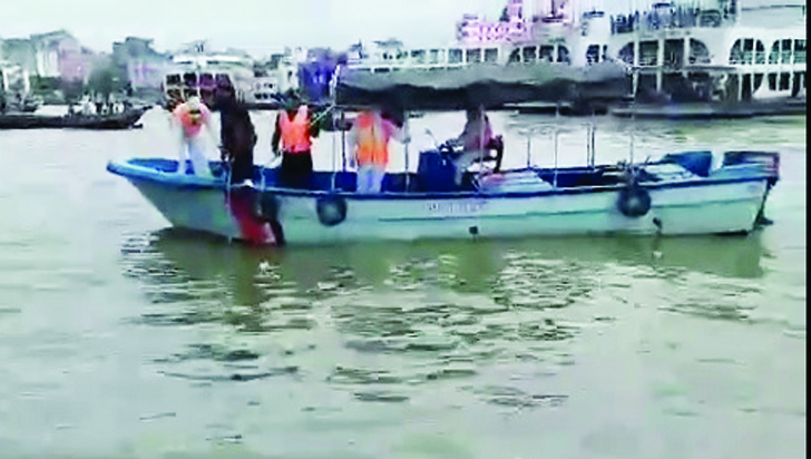বুড়িগঙ্গায় লঞ্চডুবি, ২৫ মরদেহ উদ্ধার
