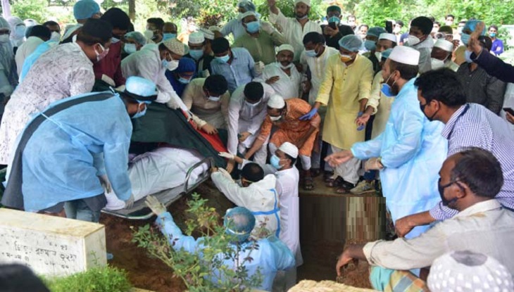 মায়ের পাশে চিরনিদ্রায় শায়িত মোহাম্মদ নাসিম