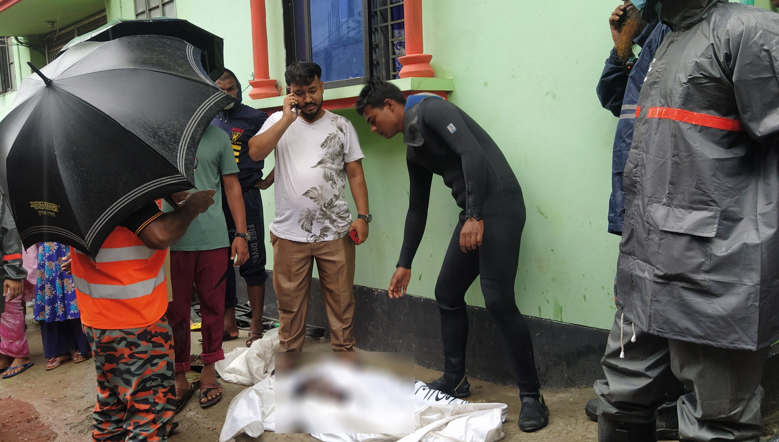 নিখোঁজের প্রায় ২২ ঘণ্টা পর শিশুর লাশ উদ্ধার