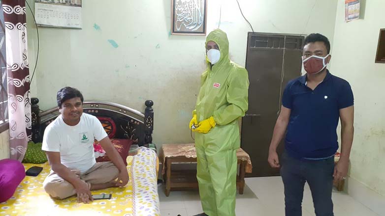 দেখে এলাম ইকবাল মাহমুদকে