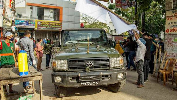 রেড জোনে সেনা টহল জোরদার