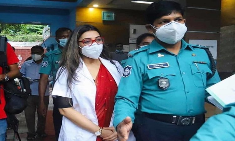 ডা. সাবরিনা বরখাস্ত