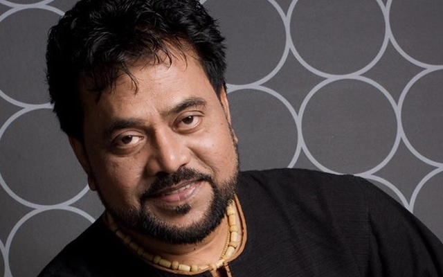 বাবা-মায়ের পাশেই সমাহিত এন্ড্রু কি‌শোর