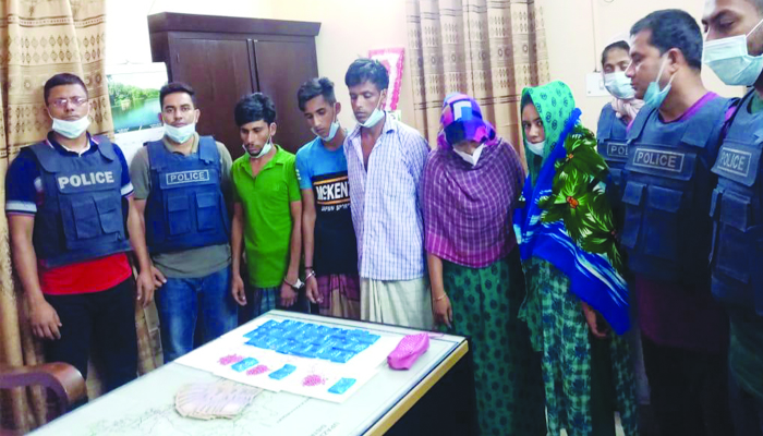 জকিগঞ্জে ছয় হাজার পিস ইয়াবাসহ আটক ৫