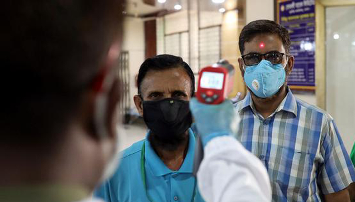 ২৪ ঘন্টায় করোনায় মৃত্যু ৩৯, শনাক্ত ২৪০১