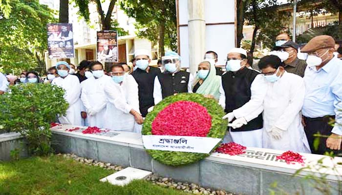 শেখ কামালের সমাধিতে আওয়ামী লীগের শ্রদ্ধা