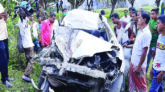 কুড়িগ্রামে সড়ক দুর্ঘটনায় একই পরিবারের তিনজনসহ নিহত ৪