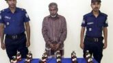 দোয়ারাবাজারে বিদেশী মদসহ মাদক ব্যবসায়ী আটক