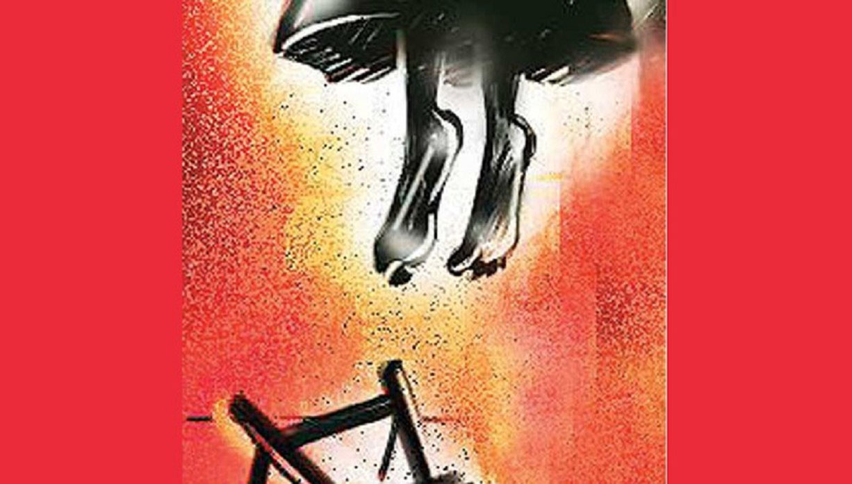 শ্রীপুরে গৃহবধূর ঝুলন্ত লাশ উদ্ধার