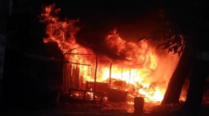 কানাইঘাটের চতুল বাজারে অগ্নিকান্ডে অর্ধকোটি টাকার ক্ষতি