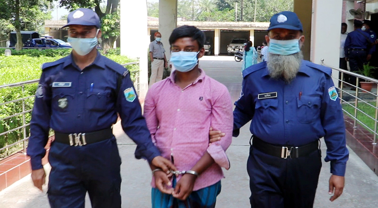 নওগাঁর পত্নীতলায় বাক প্রতিবন্ধী কিশোরীকে ধর্ষণ চেষ্টায় অভিযুক্ত আটক