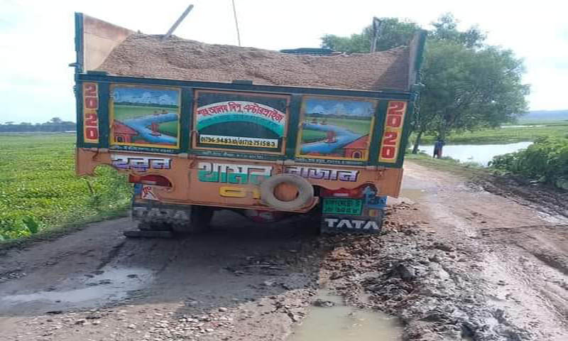 বিয়ানীবাজার -শাহবাজপুর সড়কের বেহাল দশা