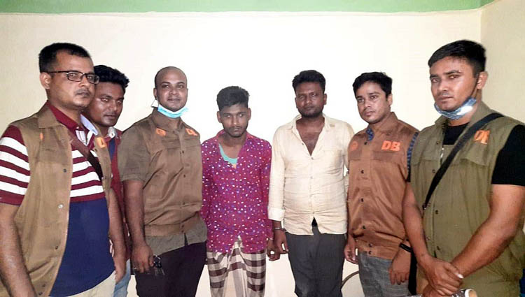 জাফলংয়ে ইয়াবাসহ আটক ২