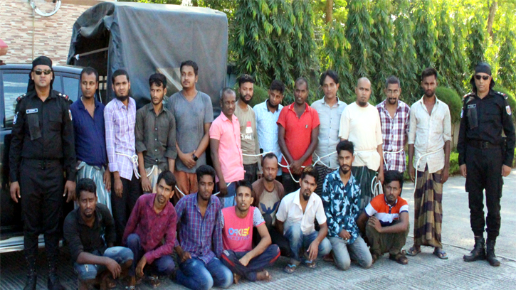 শাহজালাল উপশহর থেকে ২০ জুয়াড়ী গ্রেফতার