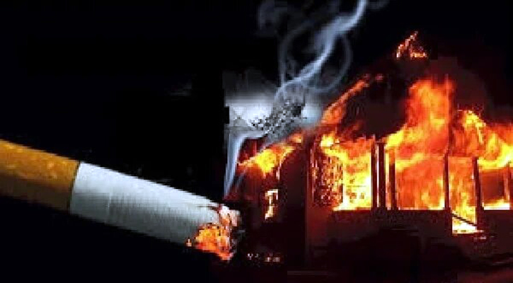সিগারেট থেকে বসতঘরে আগুন, বাবা-মেয়ের মৃত্যু