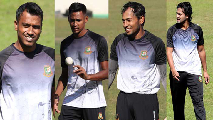 বঙ্গবন্ধু টি-টোয়েন্টি কাপ : সাকিব-রিয়াদ খুলনায়, মুশফিক ঢাকায়