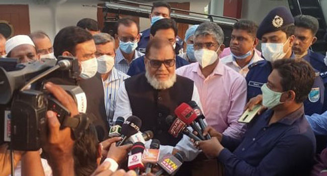 কোনো অর্বাচীনের কথায় বঙ্গবন্ধুর ভাস্কর্য নির্মাণ কাজ বন্ধ করা হবে না