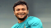 মাঠে ফিরলেন সাকিব