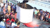 লঞ্চের ছাদে যুবকের রক্তাক্ত লাশ