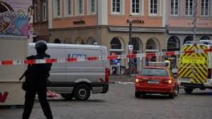 জার্মানীতে ফুটপাতে গাড়ী: নিহত ২,আহত ১৫