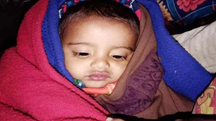 অভাবের তাড়নায় শিশু সন্তানকে ব্রীজের নিচে ফেলে দিলেন মা