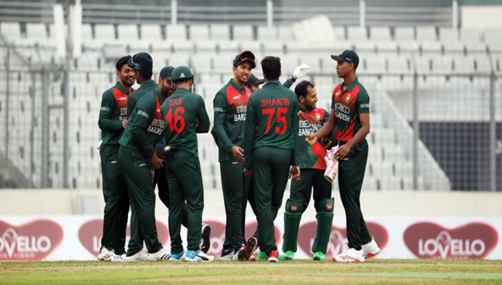 মাত্র ১২২ রানেই আটকে গেলো ওয়েস্ট ইন্ডিজ