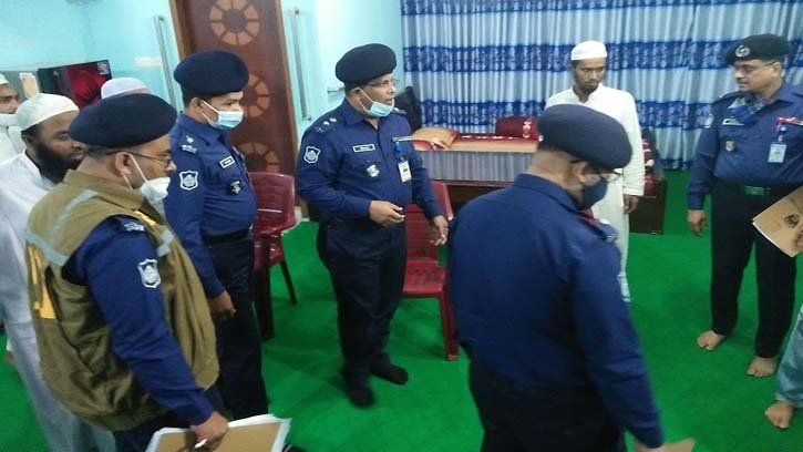 আল্লামা শফীর মৃত্যু রহস্য তদন্তে হাটহাজারী মাদ্রাসায় পিবিআই