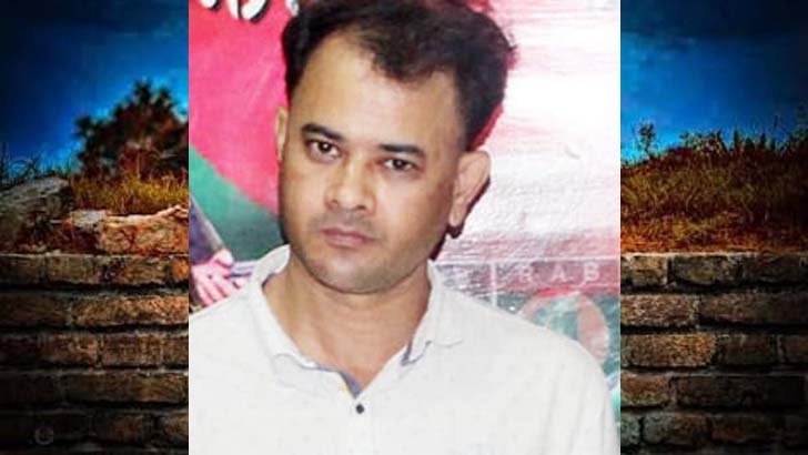 সেই এসআই রোকন ফের ইয়াবা ও নারীসহ গ্রেফতার