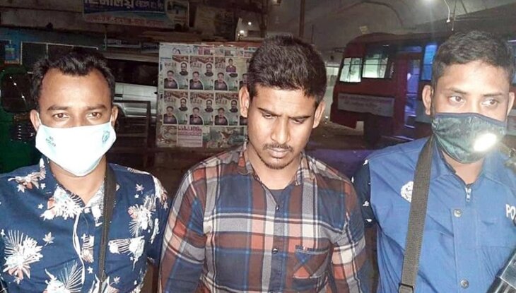 মহানবীকে নিয়ে কটুক্তি করায় যুবক আটক