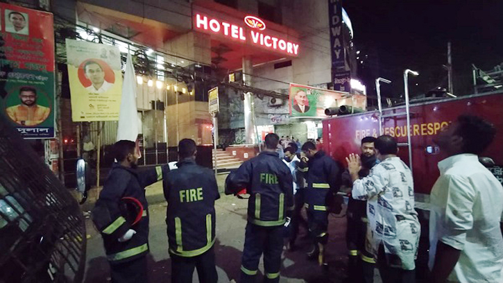 বিএনপি অফিসের পাশের হোটেলে ‘বিস্ফোরণ’
