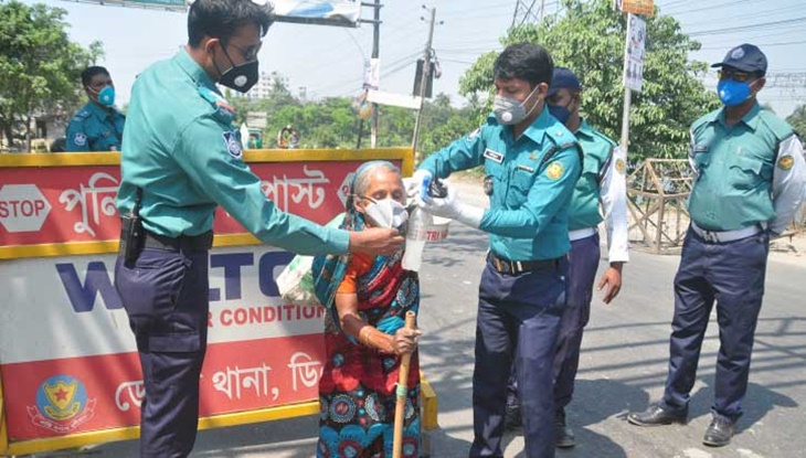 স্বাস্থ্যবিধি নিশ্চিত করতে মাঠে নামছে পুলিশ