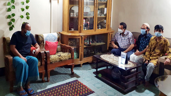 করোনাক্রান্ত ছাত্রদল নেতা নাদিমের পাশে এমদাদ চৌধুরী