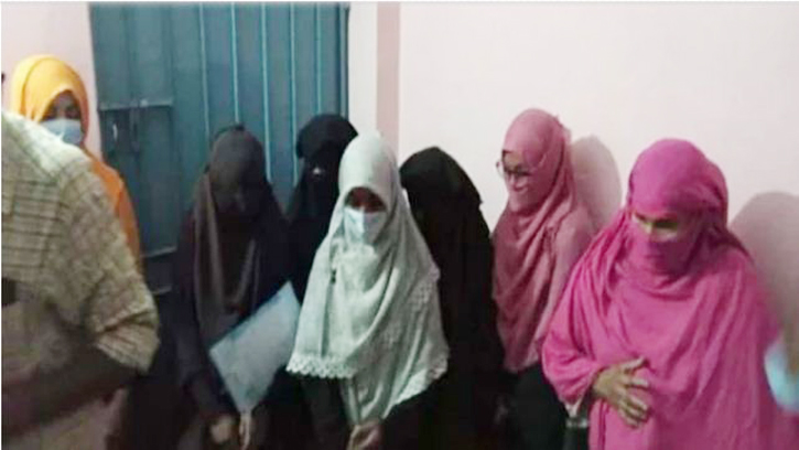 মেহেরপুরে জামায়াতের সাত নারী কর্মীসহ আটক ৮