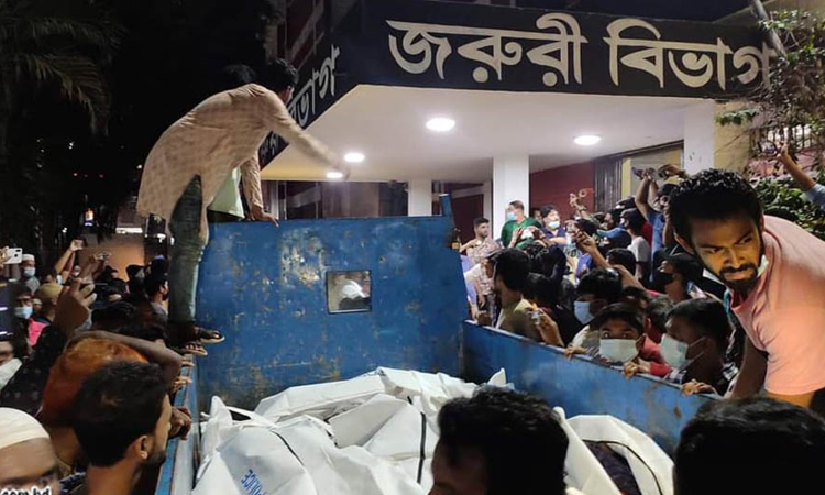 ব্রাহ্মণবাড়িয়া নৌকাডুবি: ২১ মরদেহ উদ্ধার