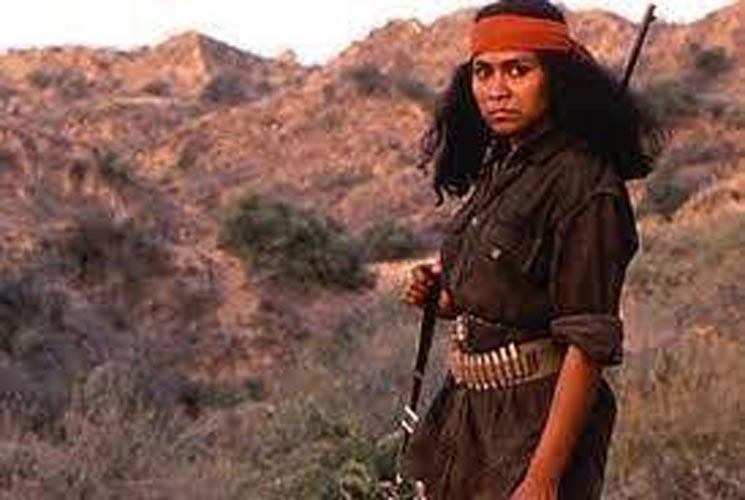 গরীবের ‘রবিনহুড’ খ্যাত কিংবদন্তী দস্যুরাণী ‘ফুলন দেবী’