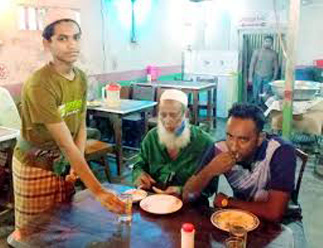 হোটেল শ্রমিকদের অগ্রাধিকার ভিত্তিতে টিকা প্রদানের দাবি