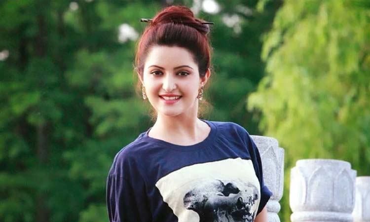 পরীমণি, পিয়াসা, মৌ সহ ৮ জনের ব্যাংক হিসাব তলব