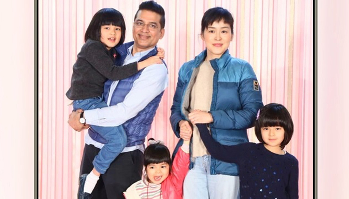 জাপানি দুই শিশুকে সকালে মা, বিকেলে বাবা দেখবেন