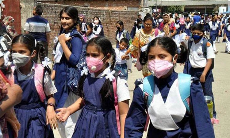 ‌‘করোনা পরিস্থিতি স্বাভাবিক না হওয়া পর্যন্ত স্কুল-কলেজ খুলছে না ’