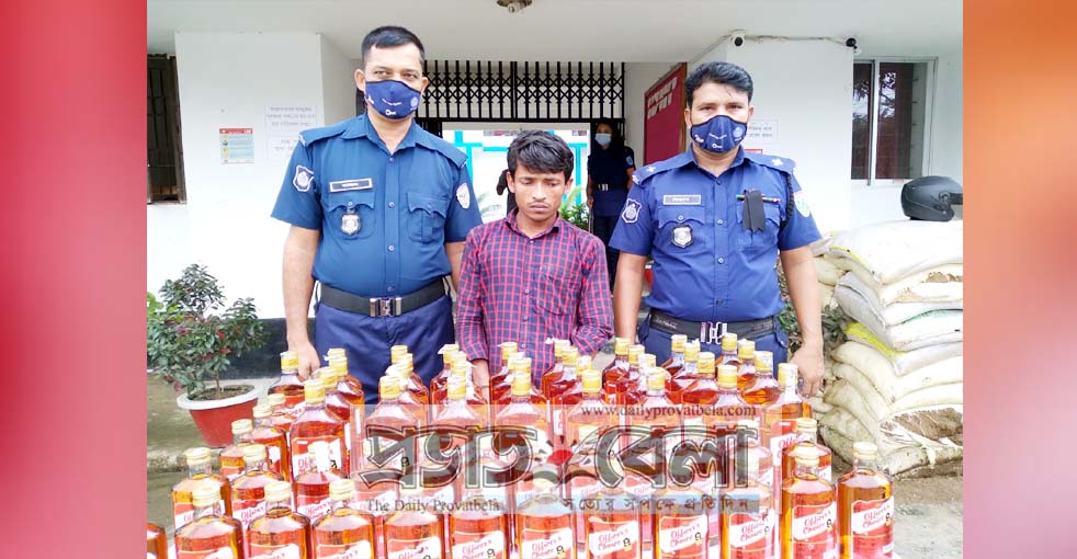 কানাইঘাটে ৬০ বোতল অফিসার্স চয়েজ মদসহ আটক ১